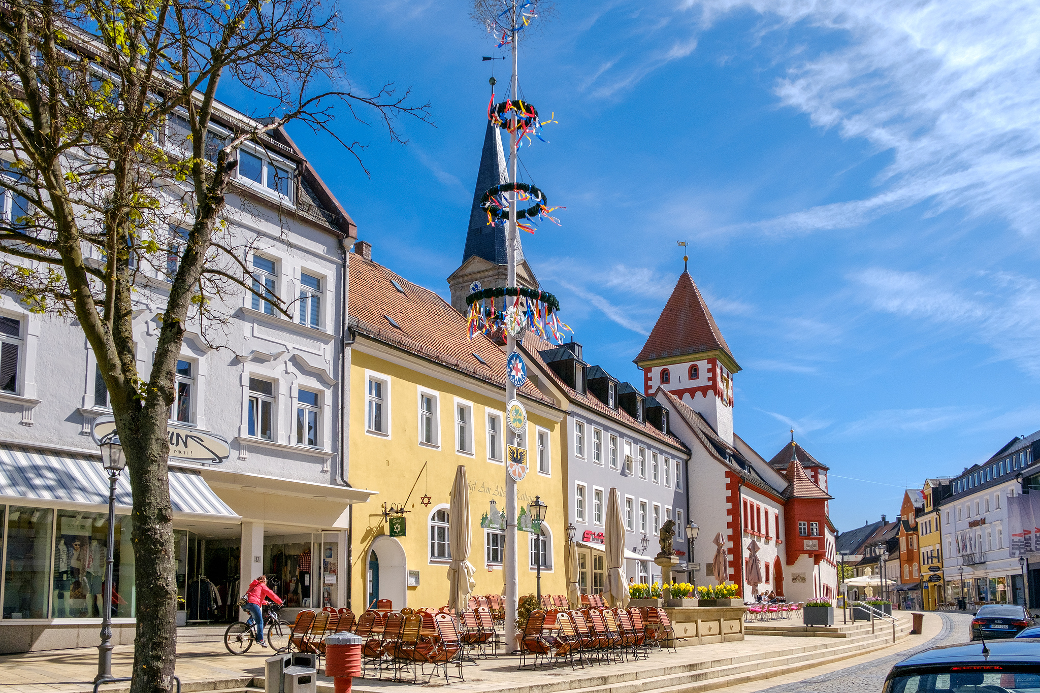 Mehr über den Artikel erfahren Ausflugstipp: Wandern, bummeln, staunen – Auf nach Marktredwitz