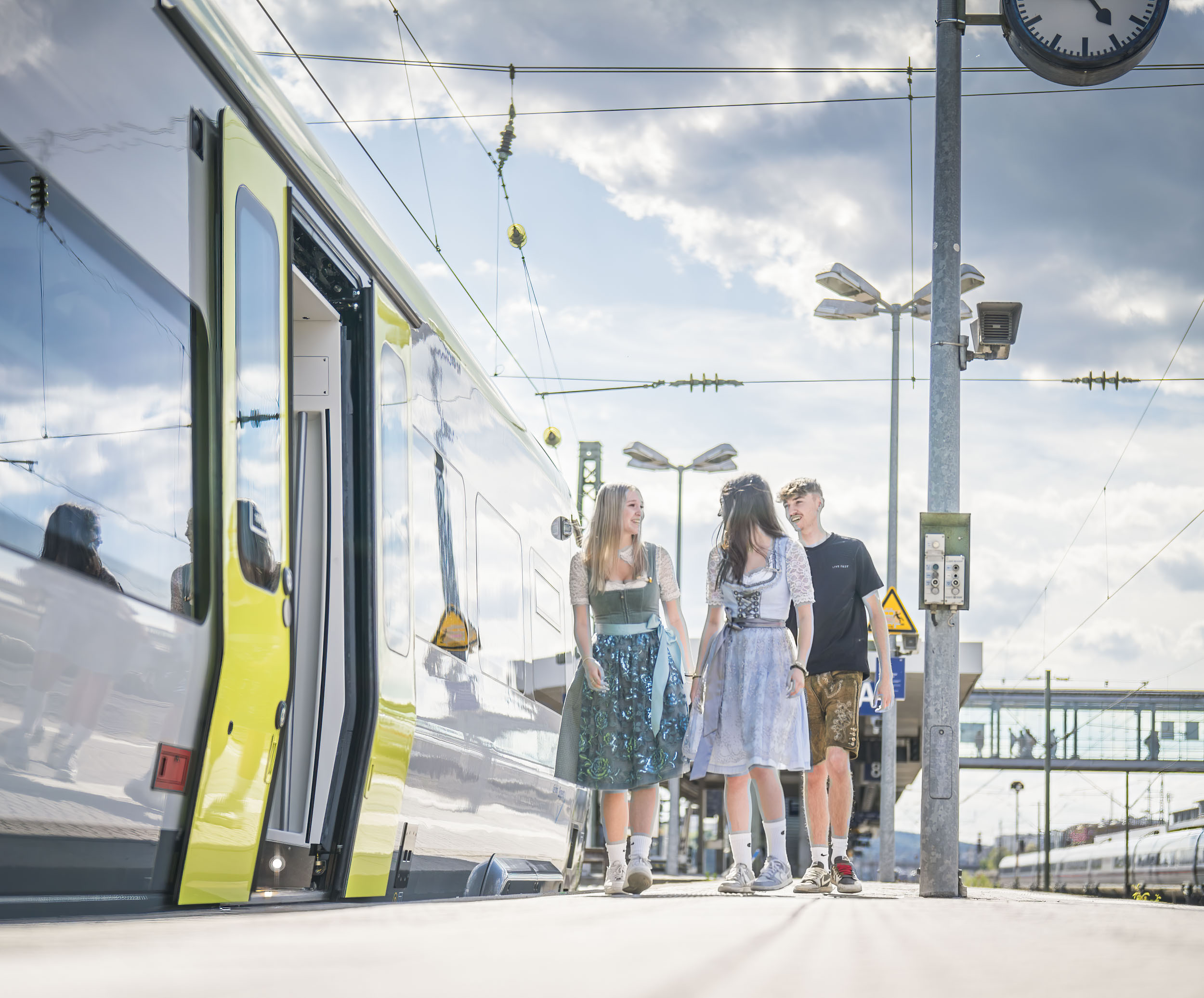 Mehr über den Artikel erfahren agilis zieht positive Bilanz über Straubinger Gäubodenvolksfest 2025